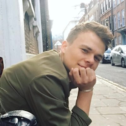 Sebastian is CEO and co-founder of Medusa. Before dedicating his time to solving the pains of e-commerce developers, he ran an agency where he experienced the issues with existing platforms first hand.