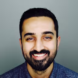 Omar is the Founder and Principal Analyst of Benchmarker.