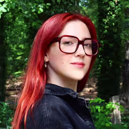 Deidre Olsen is the blog assistant at Contentful.