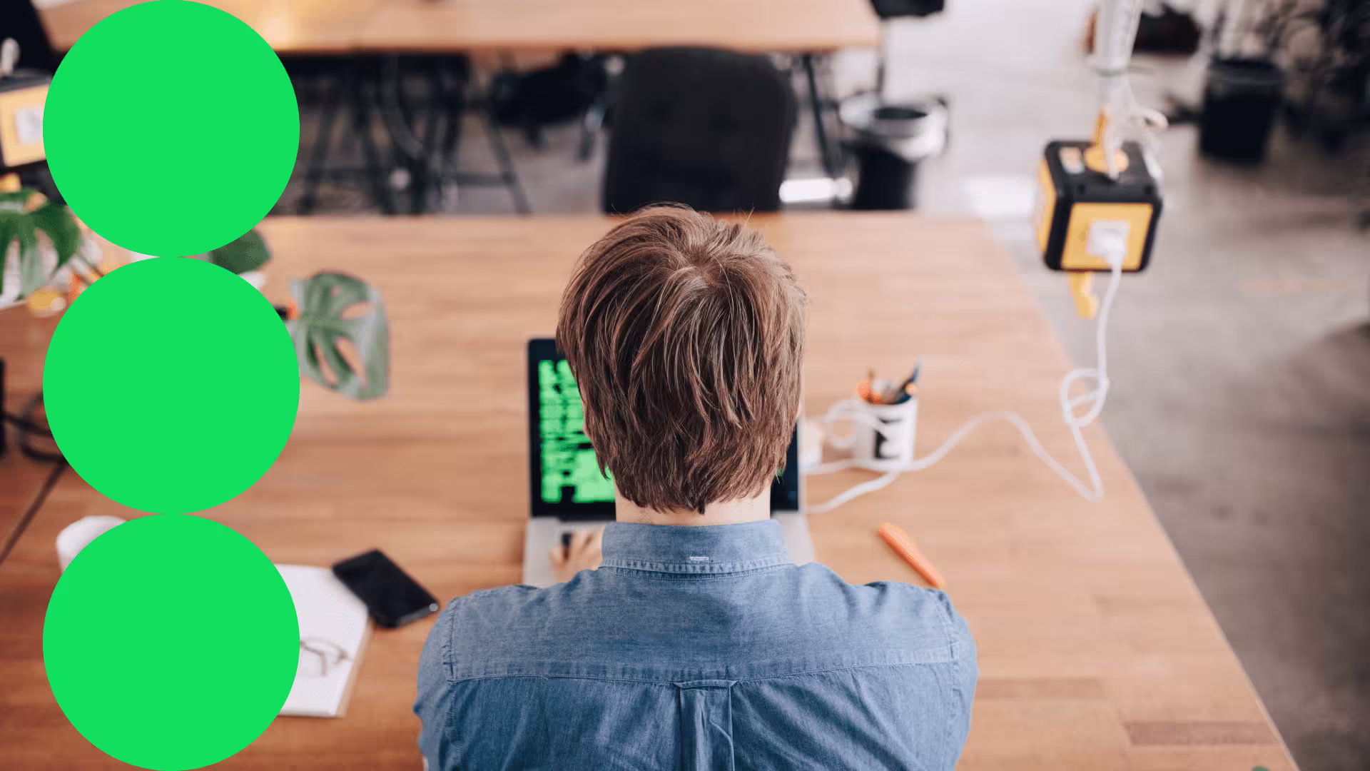Scratching your head each time “headless architecture” enters the conversation? This post goes out to you. We define the term and then go deeper, covering its seven key features.