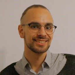 Fred is a Solution Architect at Contentful. 