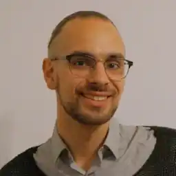 Fred is a Solution Architect at Contentful. 