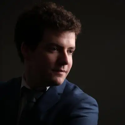 alasdair-macrae (1)