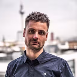 Transitioning from a traditional facility management background, David ventured into the world of startups and a new workspace arena.