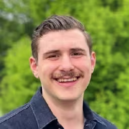 Finn is a salesperson at Contentful and doesn't want to write a bio.