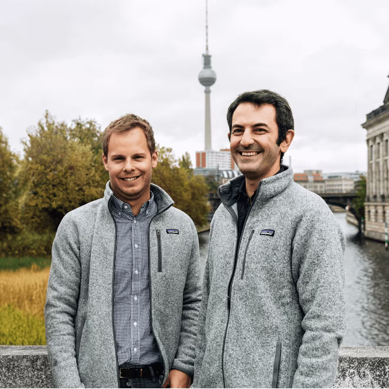 Sascha and Paulo 1:1