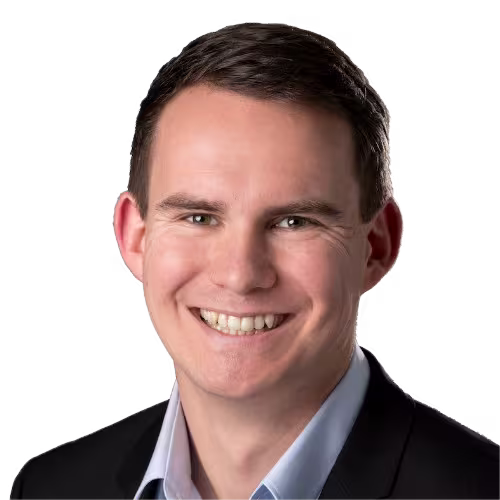 Jorg Headshot