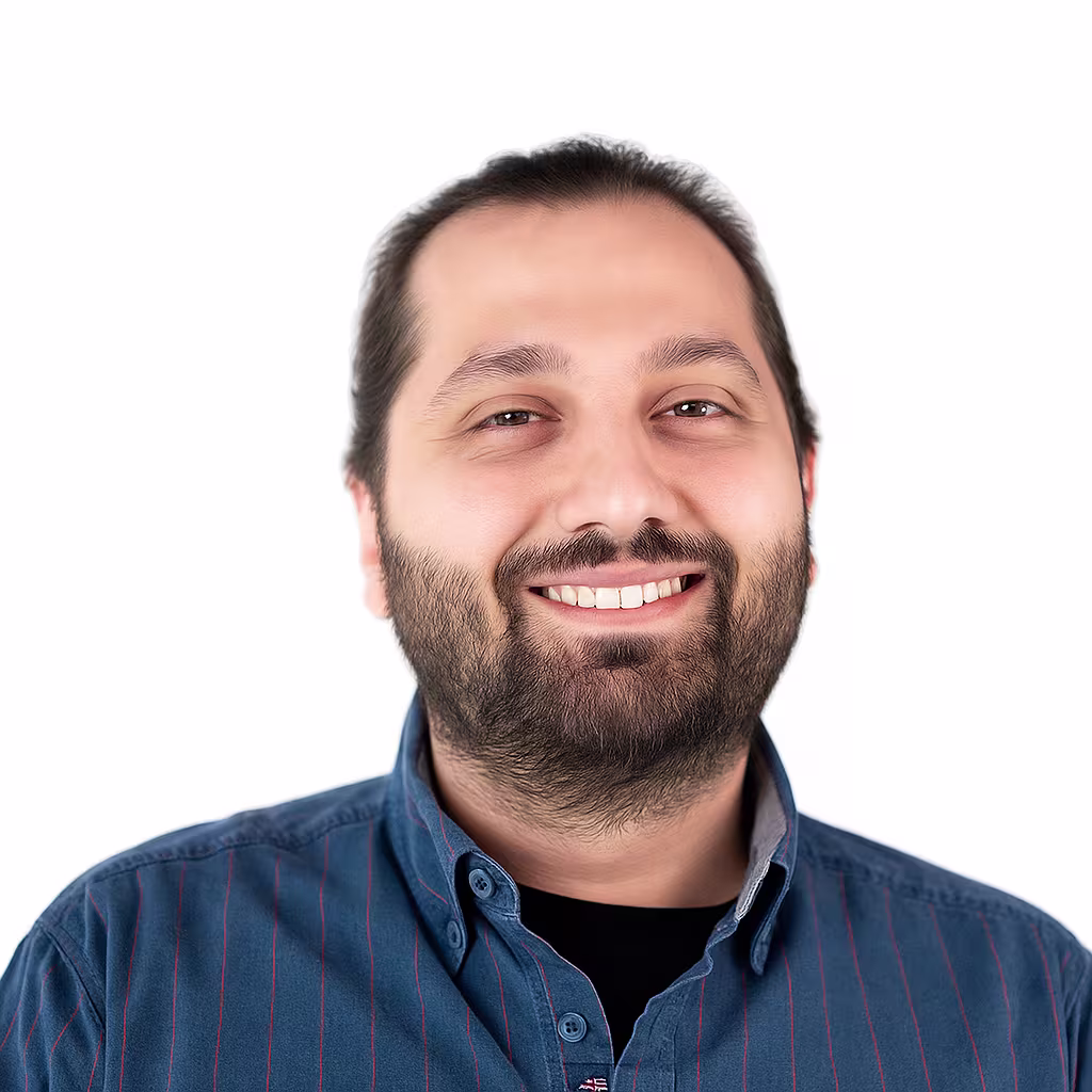 Profile picture of Esat Artug, Senior Product Marketing Manager at Contentful