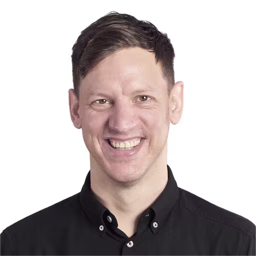 Josh Lohr Headshot